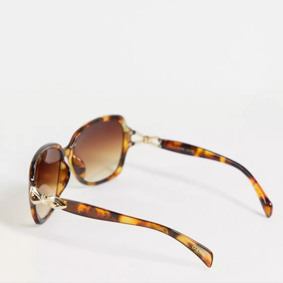 OASIS | Rhinestone Sunglasses in Tortoise Shell NWT - Picture 7 of 16
